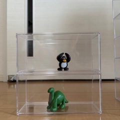 フィギアケース　飾り棚の画像