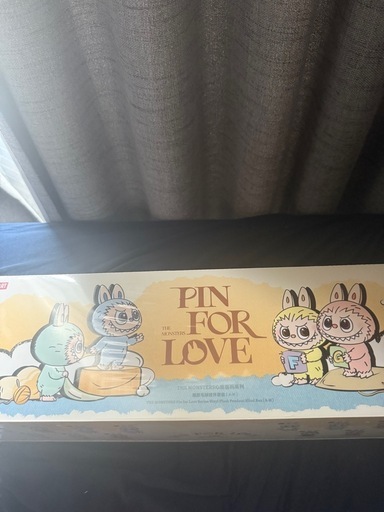 ラブブ　labubu イニシャル　pin for love 新品　未開封　アソート