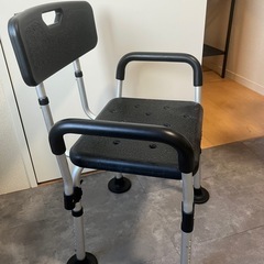 10/2までの出品　介護用椅子　風呂椅子　シャワーチェア　取手付き椅子　椅子　の画像