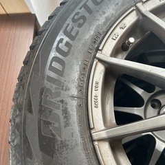 235/65R17の BRIDGESTONE BLIZZAKの画像