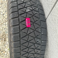 235/65R17の BRIDGESTONE BLIZZAKの画像