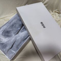 【まだ受付中・送付可能】中古美品 esche エッシュ 上品パンツスーツ ベージュ 42 早い者勝ちです✨✨の画像