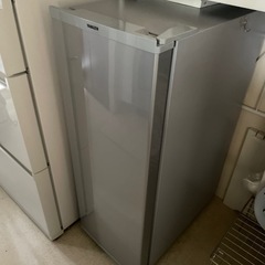 山善 小型スリム冷凍庫の画像