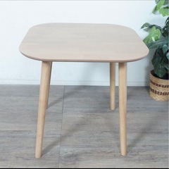 ダイニングテーブル　75*75 テーブルの画像