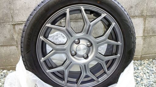 ★交渉中★＝値下げしました＝【引き取り限定・条件付き値引あり】超美品 ニッサン オーラ スタッドレスタイヤ BLIZZAK VRX3 205/50R17X４本 アルミホイール付