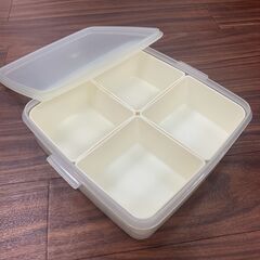 タッパー３段セット（中古品）の画像