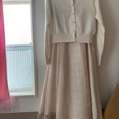 アイボリー　シアー素材　スカート　ロング　チェックの画像