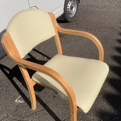 木製スタッキングチェア　介護椅子の画像