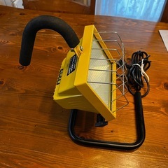 ハロゲン投光器 500W ワークライト 照明 投光機の画像