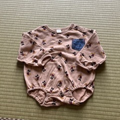 ベビー服　ロンパース 
の画像