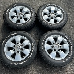 ハイエースに装着　ハイラックスサーフアルミ　TOYO OPENCOUNTRY R/T ホワイトレター　215/65R16C 109/107Q オールシーズン　の画像