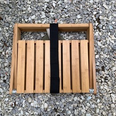 完売キャンプ用竹製ラックの画像