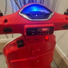 ベスパ 乗用玩具の画像