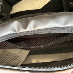 【美品】ウエストポーチ　coleman　（コールマン）
の画像