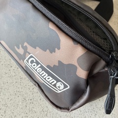 【美品】ウエストポーチ　coleman　（コールマン）
の画像