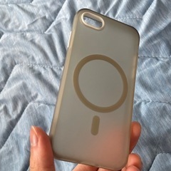 iPhone SE2 64gb ホワイト SIMフリーの画像
