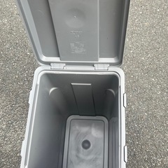 消臭機能付き45Lグレーごみ箱の画像