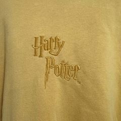 【ジーユー】Harry Potter イエローパーカー Lの画像
