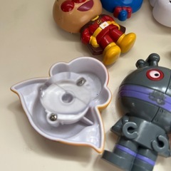 アンパンマン吸盤の画像
