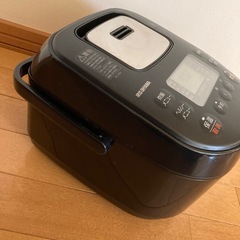 美品　アイリスオーヤマ炊飯器　3合炊きの画像