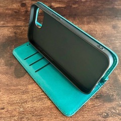 【美品】手帳型ケース iPhone 16e ターコイズ　カード入れ　フリップの画像