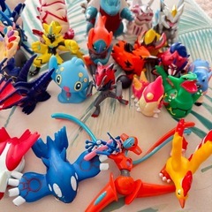 ポケモン指人形とソフビ？達の画像