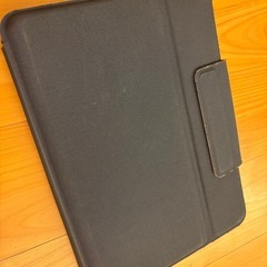 【美品】Apple iPad 第9世代 64GB Logitechキーボード付きの画像