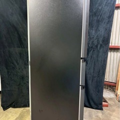 【セール中】TOSHIBA 冷蔵庫 GR-U33SC 2023年製 326L 3ドア 右開きの画像