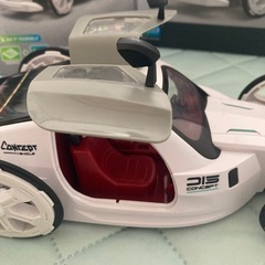 ソーラーカー 電池併用可の画像