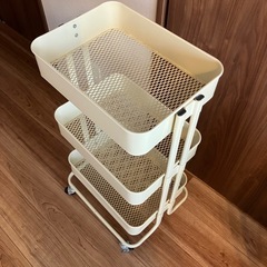 キッチンワゴンの画像