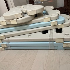 GGUMBI ベビーサークル ブルー&グレーの画像