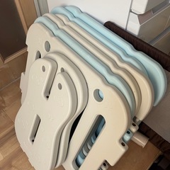 GGUMBI ベビーサークル ブルー&グレーの画像
