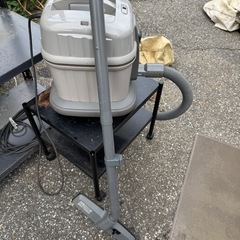 日立　業務用掃除機CＶ　９６Ｈの画像