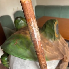 木彫りのカエルの画像