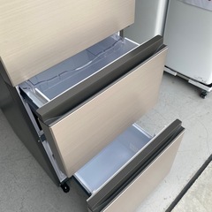冷蔵庫【美品】　激安2022年製　日立ノンフロン冷凍冷蔵庫　Ｒ-V32RV 小倉北区 の画像