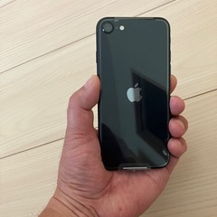iPhone se3新品未使用の画像