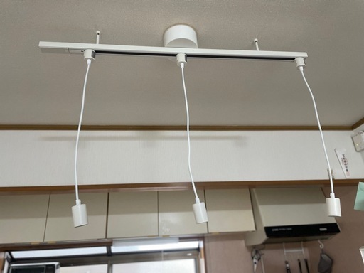 美品✨ニトリ　ダクトレール　交渉?