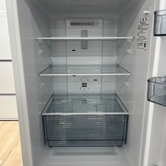 【ジャングルジャングル岸和田和泉インター店】冷蔵庫 シャープ SJ-D18J-W 2023年製 179L 2ドア 1人暮らし用 SHARP 家電 和泉市 堺市 岸和田市 泉大津市 高石市 泉北郡熊取町の画像