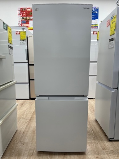 【ジャングルジャングル岸和田和泉インター店】冷蔵庫 シャープ SJ-D18J-W 2023年製 179L 2ドア 1人暮らし用 SHA
