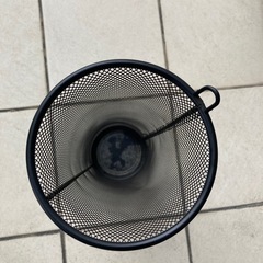 傘立て　金属製の画像