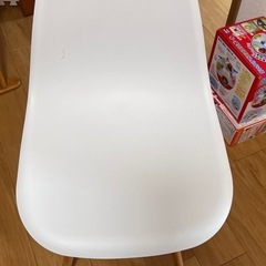 椅子の画像