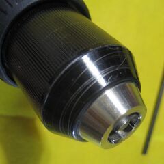 マキタ　充電式振動ドライバードリル18V　使用感ありの画像