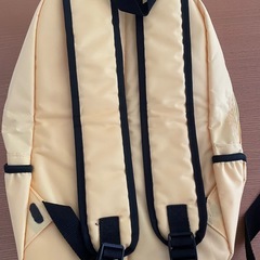 【ディズニー】レトロ可愛い♪黄色ミッキーマウス リュック　収納いっぱい^_^の画像