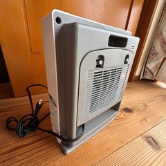 YAMAZEN 消臭セラミック人感ファンヒーターの画像