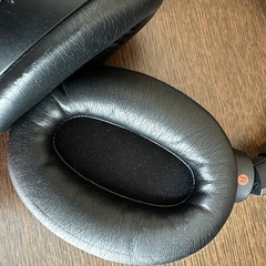 Sony WH-1000XM2 ノイズキャンセリングヘッドホン（森下駅受け渡し可）の画像