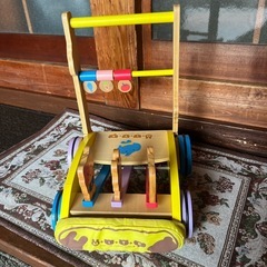 木のおもちゃ🪵ておしぐるま手押し車の画像