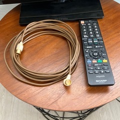 【引渡予定】液晶テレビ/ケーブル、リモコン付きの画像