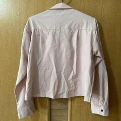 長袖ブラウスの画像