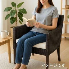 ✨超お洒落✨
ブラックラタン風チェア おしゃれカフェ風 編み込みデザイン  の画像