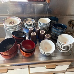 食器の画像
